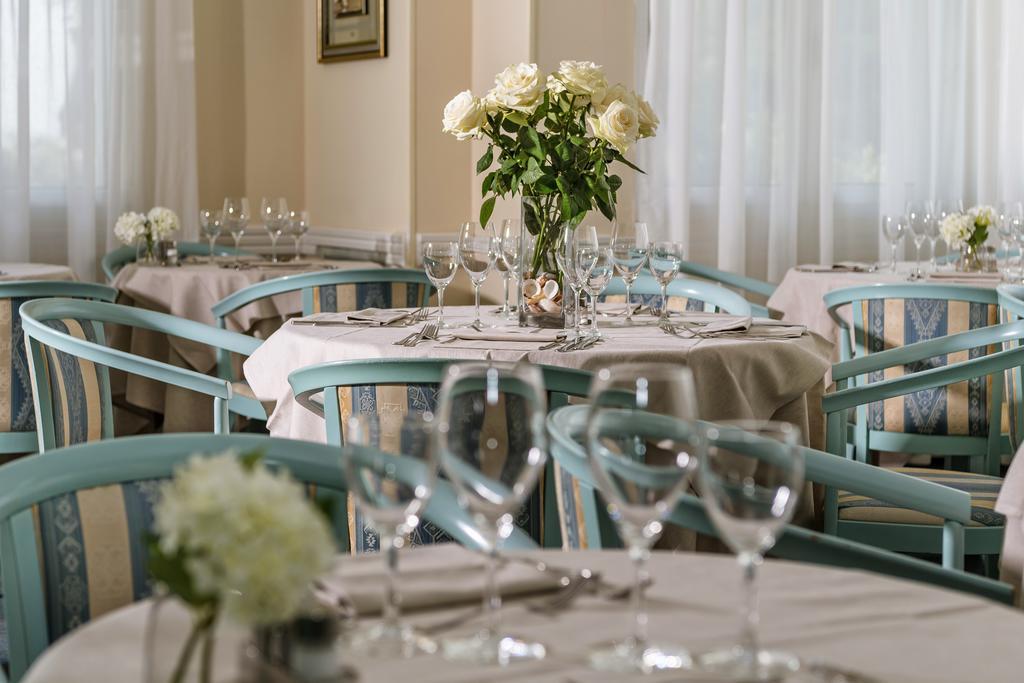 Salus Smart & Chic Hotel Лідо-ді-Єзоло Екстер'єр фото