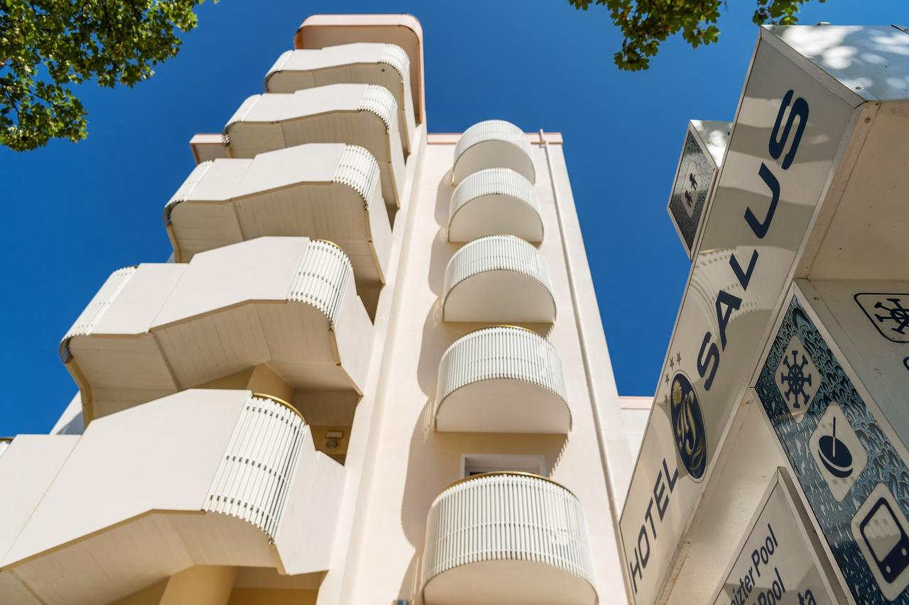 Salus Smart & Chic Hotel Лідо-ді-Єзоло Екстер'єр фото